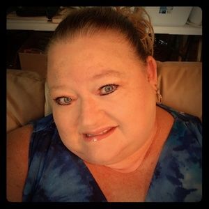 Meet your Posher, Alesha